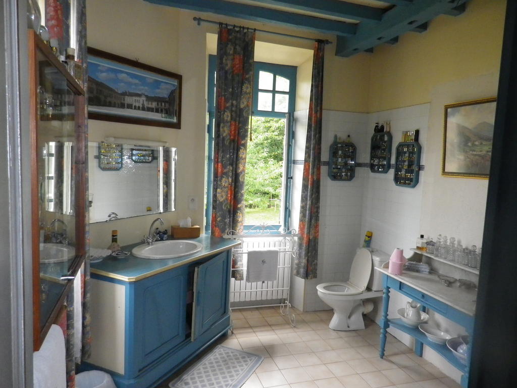Chambres Et Table D'Hotes Manoir Capcazal De Pachiou Mimbaste ภายนอก รูปภาพ
