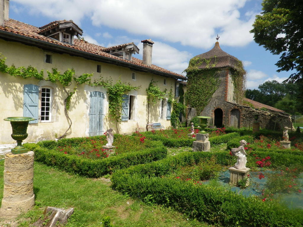 Chambres Et Table D'Hotes Manoir Capcazal De Pachiou Mimbaste ภายนอก รูปภาพ